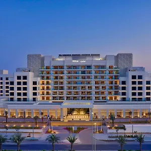 Hilton Yas Island Semesteranläggning (resort)